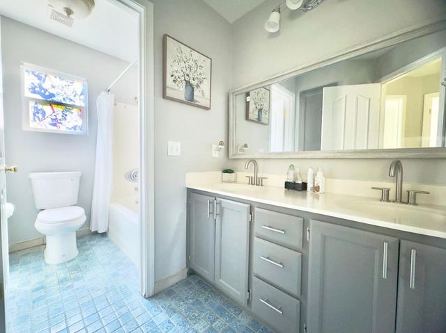 9562 E Park Drive, Elk Grove, CA 95624