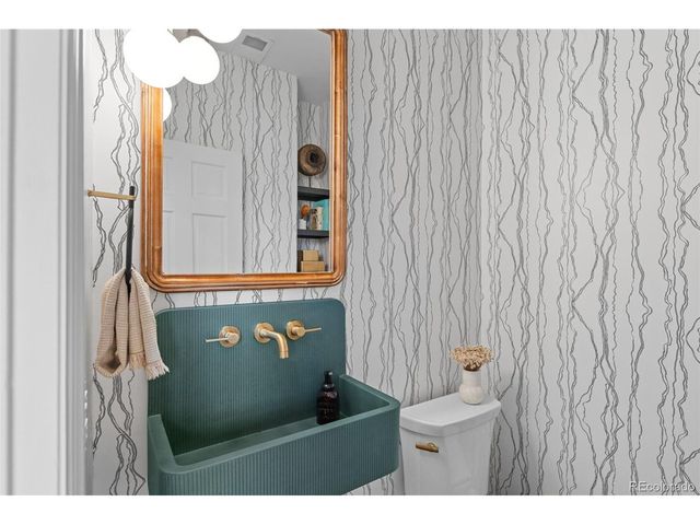 6798 Berry Bush Ln, Evergreen, CO 80439