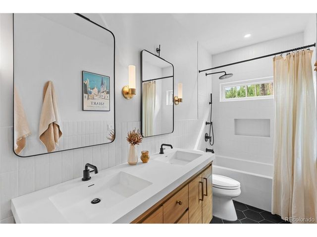 6798 Berry Bush Ln, Evergreen, CO 80439