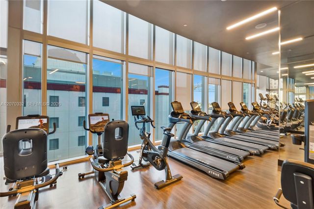 851 NE 1st Avenue 3911, Miami, FL 33132