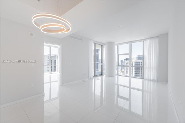 851 NE 1st Avenue 3911, Miami, FL 33132