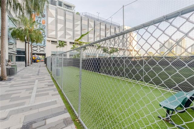 851 NE 1st Avenue 3911, Miami, FL 33132