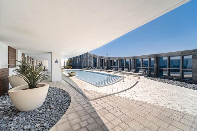 851 NE 1st Avenue 3911, Miami, FL 33132