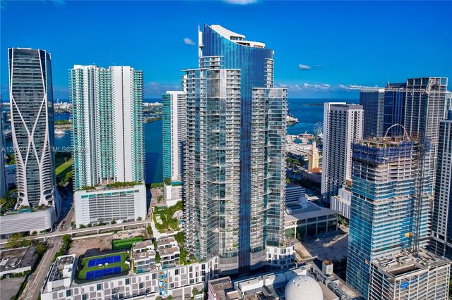 851 NE 1st Avenue 3911, Miami, FL 33132