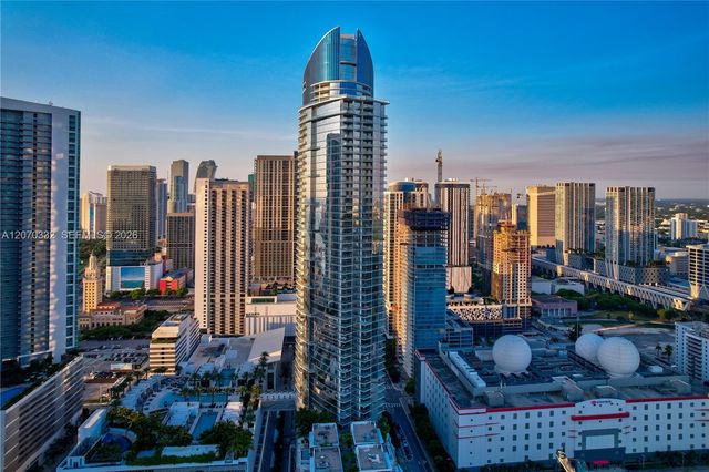 851 NE 1st Avenue 3911, Miami, FL 33132