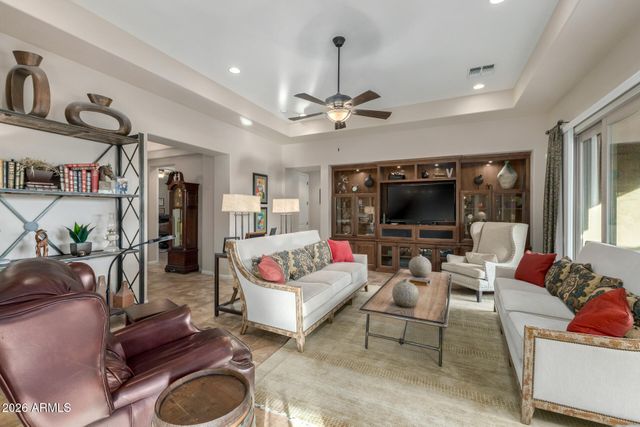 16461 W ALVARADO Drive, Goodyear, AZ 85395