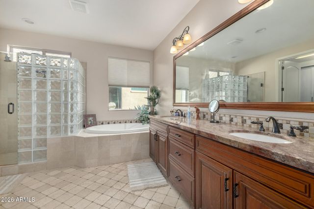 16461 W ALVARADO Drive, Goodyear, AZ 85395