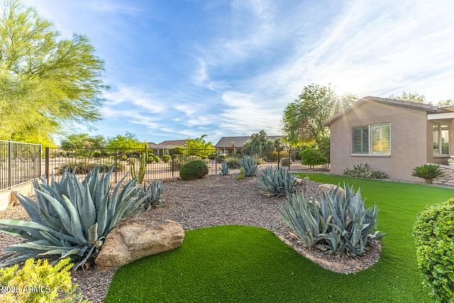 16461 W ALVARADO Drive, Goodyear, AZ 85395