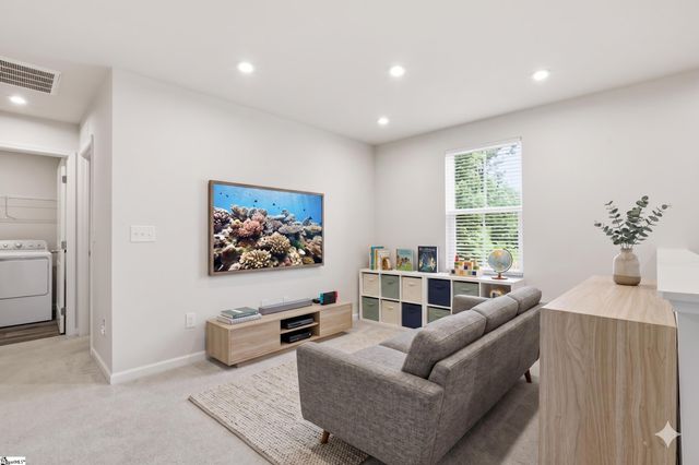 208 Harvest Hill Lane, Greenville, SC 29605