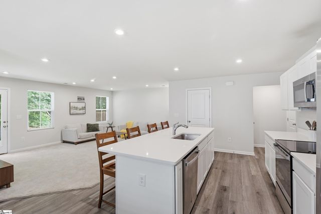 208 Harvest Hill Lane, Greenville, SC 29605