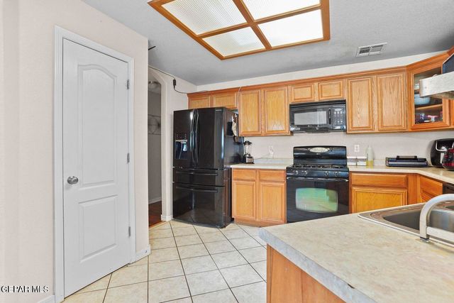 12721 TUSCAN HILLS Place, El Paso, TX 79938