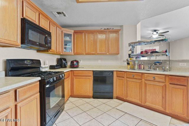 12721 TUSCAN HILLS Place, El Paso, TX 79938