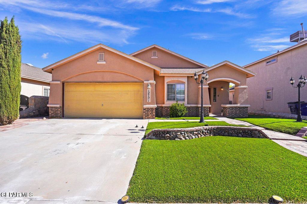 12721 TUSCAN HILLS Place, El Paso, TX 79938