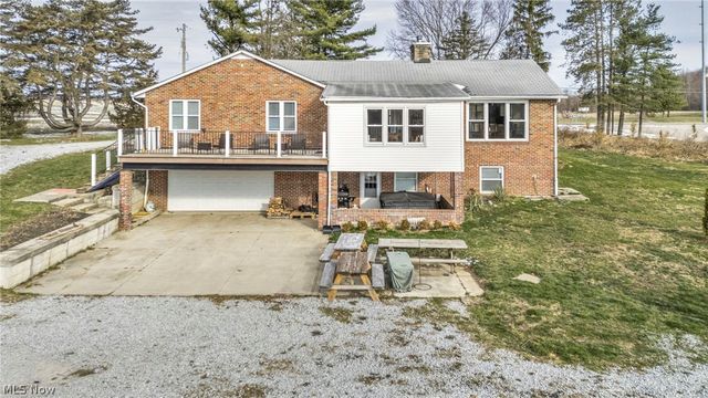 11390 Rainbow Highway, West Salem, OH 44287