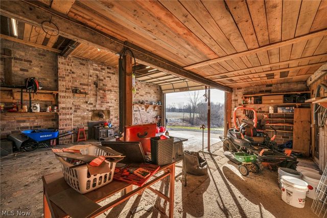 11390 Rainbow Highway, West Salem, OH 44287