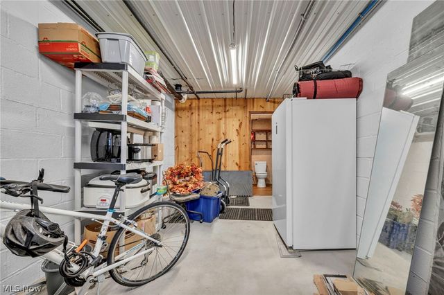 11390 Rainbow Highway, West Salem, OH 44287