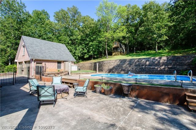 4707 Oak Hollow Lane, Fort Smith, AR 72903
