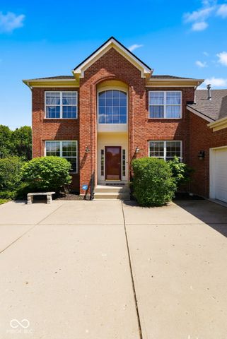 13525 Lablanca Bend, Carmel, IN 46074