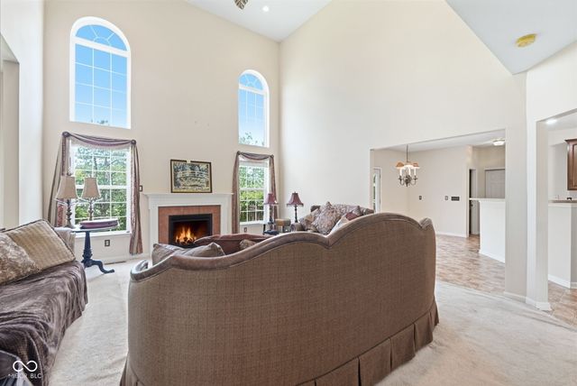 13525 Lablanca Bend, Carmel, IN 46074