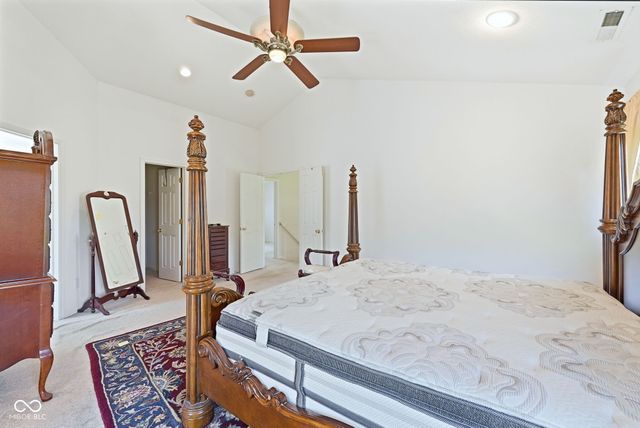 13525 Lablanca Bend, Carmel, IN 46074
