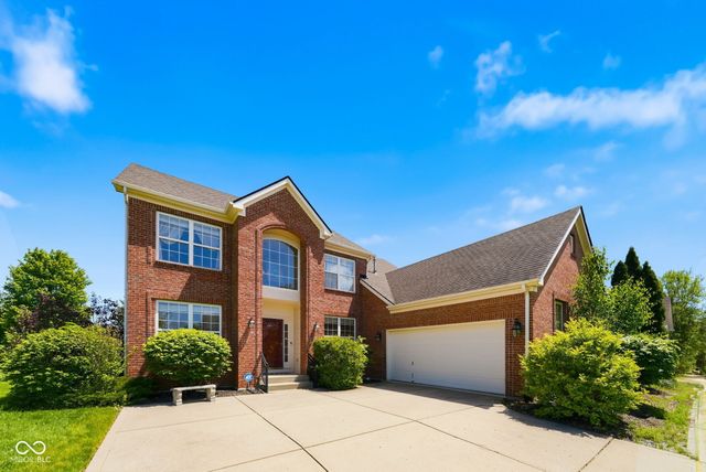 13525 Lablanca Bend, Carmel, IN 46074