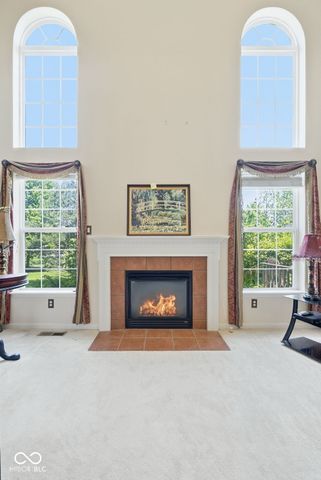 13525 Lablanca Bend, Carmel, IN 46074