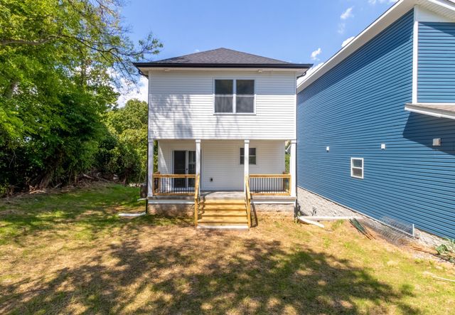 60 W High St, Clarksville, TN 37040