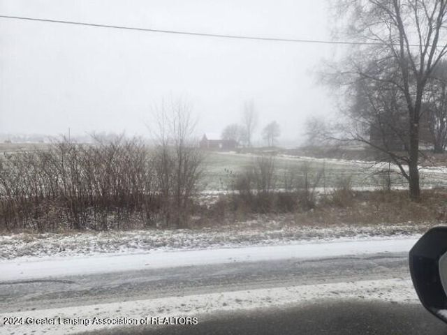 3180 S Bus 127, St. Johns, MI 48879