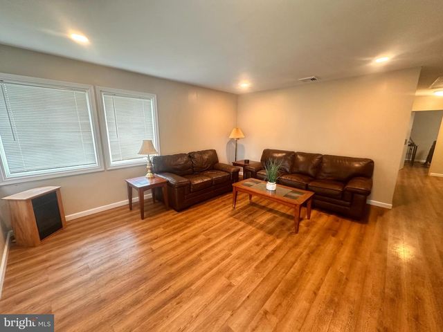 604 TRENTON RD, Fairless Hills, PA 19030