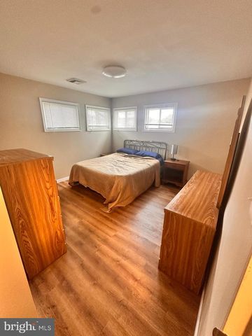 604 TRENTON RD, Fairless Hills, PA 19030