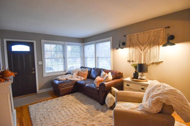 1009 Knight Avenue N, Thief River Falls, MN 56701