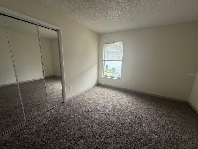 941 W OAK RIDGE ROAD D, Orlando, FL 32809