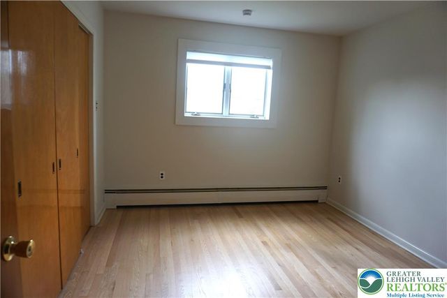 1718 Calypso Avenue, Bethlehem City, PA 18018
