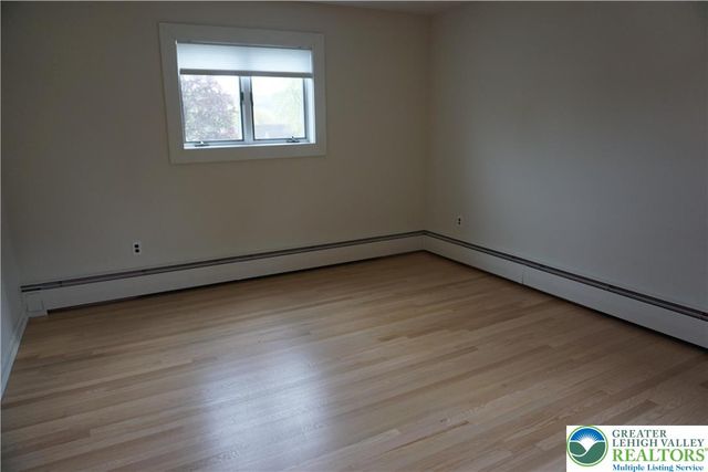 1718 Calypso Avenue, Bethlehem City, PA 18018