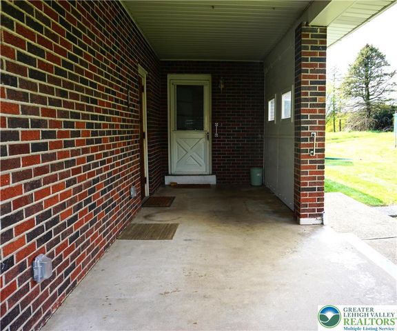 1718 Calypso Avenue, Bethlehem City, PA 18018