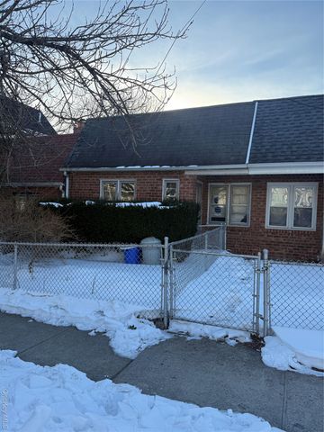 3832 215th Place, Bayside, NY 11361