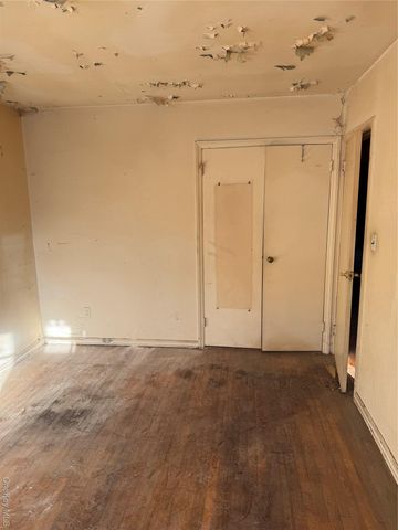 3832 215th Place, Bayside, NY 11361