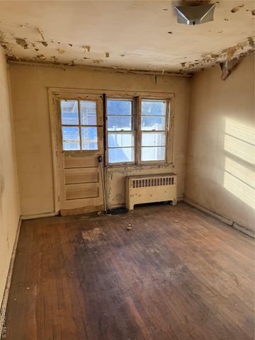 3832 215th Place, Bayside, NY 11361