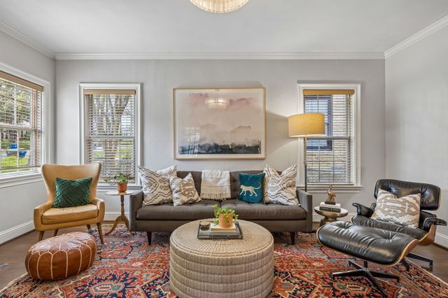 816 Newell Avenue, Dallas, TX 75223