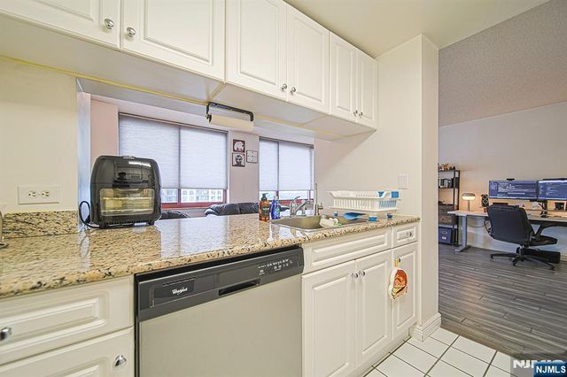 100 Old Palisade Road 2314, Fort Lee, NJ 07024