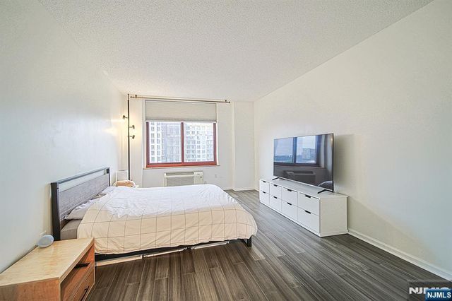 100 Old Palisade Road 2314, Fort Lee, NJ 07024