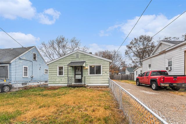 219 Wilbur Street, Grand Rapids, MI 49548