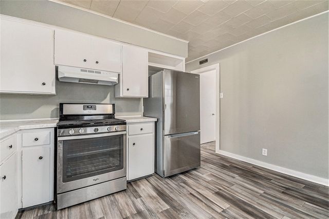 219 Wilbur Street, Grand Rapids, MI 49548