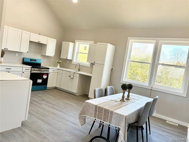 125 Lynbrook Drive, Mastic Beach, NY 11951