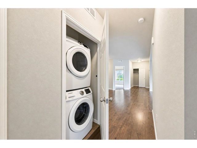 804 Summer Hawk Dr 8000-8104, Longmont, CO 80504