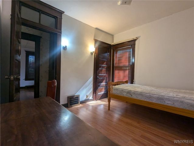 27 Evadene Street, Buffalo, NY 14214