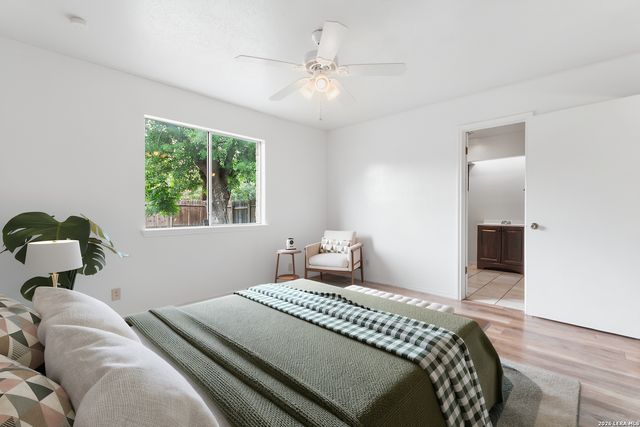 14915 Moss Arbor, San Antonio, TX 78232