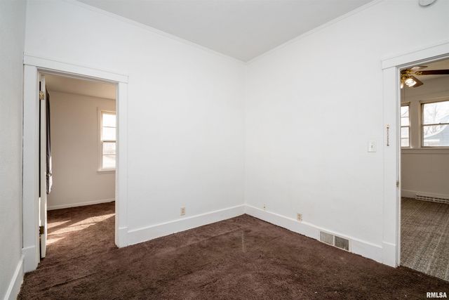 1101 E WILLCOX Avenue, Peoria, IL 61603