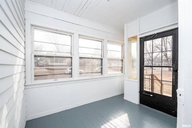 1101 E WILLCOX Avenue, Peoria, IL 61603