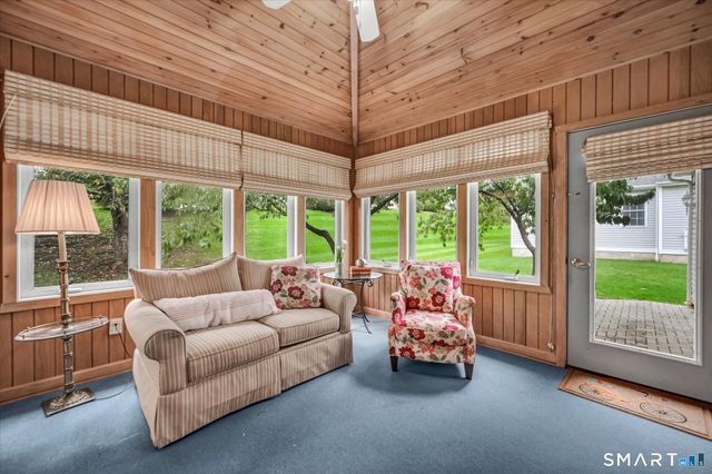 15 Farm Brook Lane 15, Vernon, CT 06066